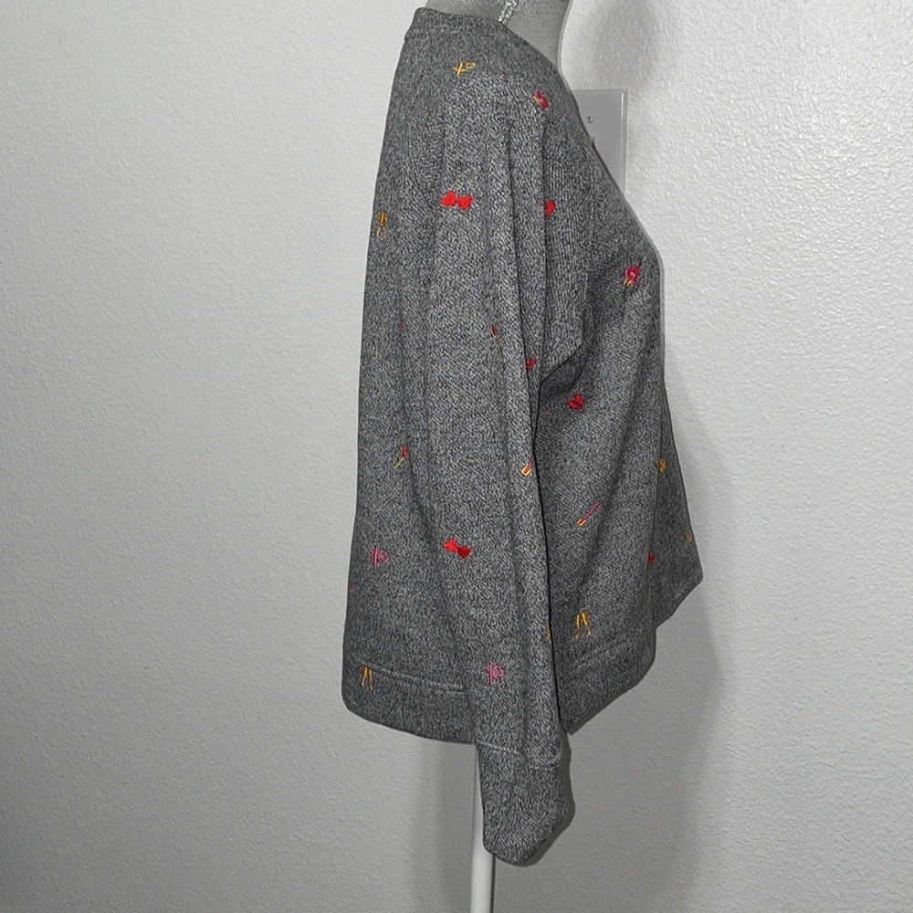 Lou & Grey‎ For Loft Gray Embroidered Pullover Sweatshirt Size Small - Picture 4 of 7